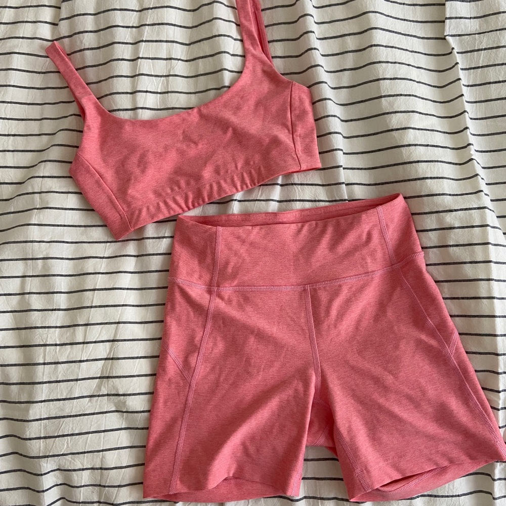 Outdoor Voices bra + bike shorts XS
